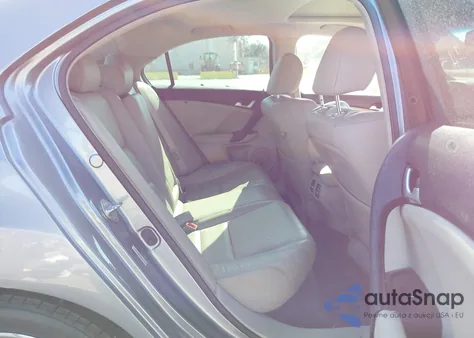 2011 Acura Tsx 2.4 from USA, damaged, VIN JH4CU2F68BC009618